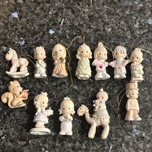 Like New Precious Moments Pastel 12 set Figurines & Christmas Ornaments Set